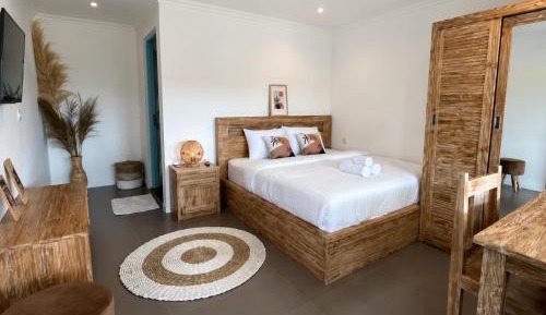 Standard King Room