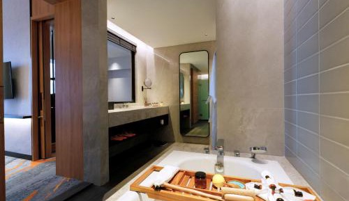 Harris Suite
