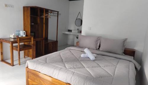 Double Room with Private Bathroom