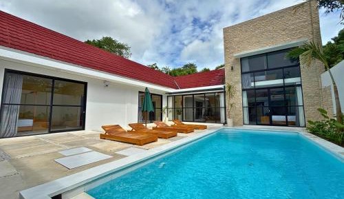 Villa with Private Pool