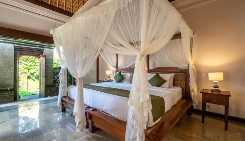 Traditional One-Bedroom Villa and Complimentary Daily Afternoon Tea
