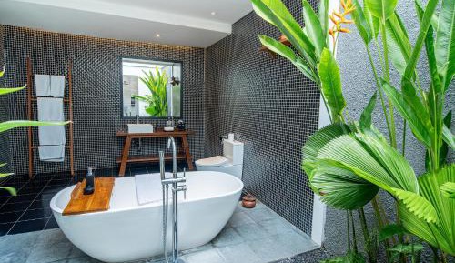Two-Bedroom Villa with Private Pool and Free Daily Afternoon Tea