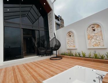 One-Bedroom Villa