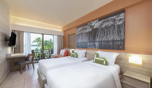 Island Chill Twin Room - Free Return Transfer (BBT Terminal-Resort)