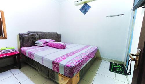 Standard Double Room with Air Conditioner