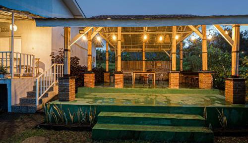 Family Lodge