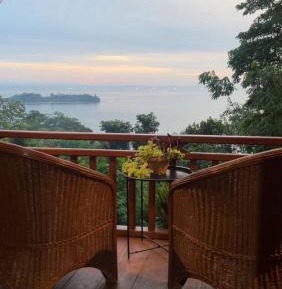 Quadruple Room with Sea View
