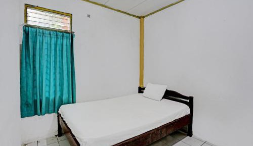 Small Single Room