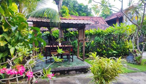 Superior Double Room with Air Conditioning