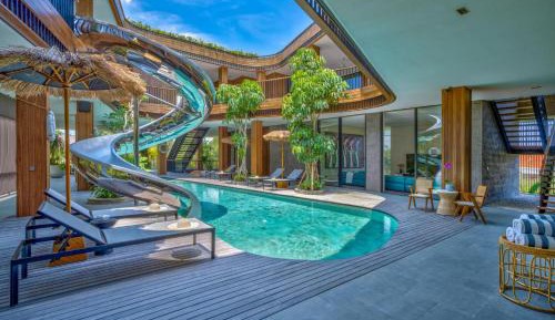 6BR Luxury Villa | Pool Slide, Ice Bath, Chef, Gym, Full Service