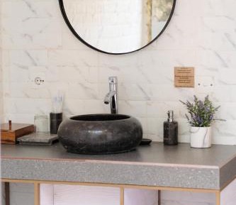Suite with Garden View
