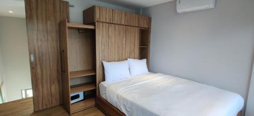 Two-Bedroom Apartment with Balcony