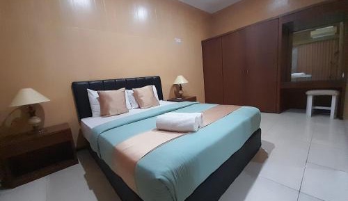 Queen Room