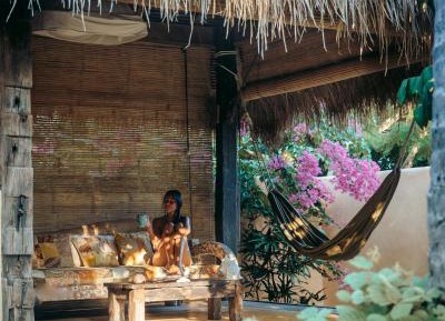 Beach Hut with Free Return Boat from Kepo Harbor to Gili Asahan