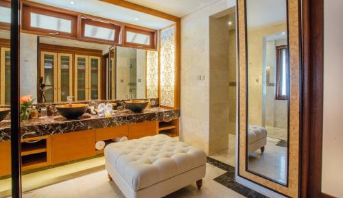 Puri Kamadewa One-Bedroom Villa with Private Pool and Free Return Airport Transfer