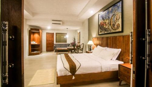 King Suite
