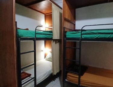 Bed in 6-Bed Mixed Dormitory Room