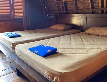 Twin Room with Private Bathroom