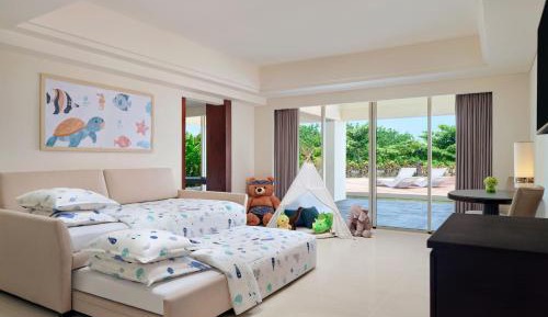 Premium Family Suite, Garden View, 1 King Bed & 2 Sofa Beds (max. occupancy 5 adults) with FREE Kids & Family Activities