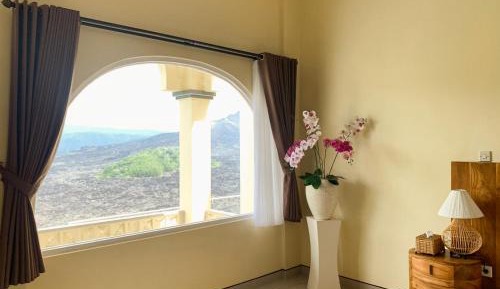 Junior Suite with Mountain View