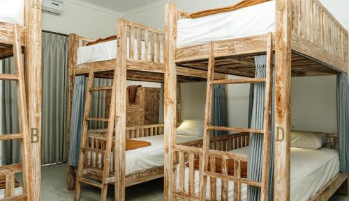 Bed in 6-Bed Mixed Dormitory Room