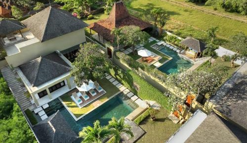 Five-Bedroom Villa with Private Pool