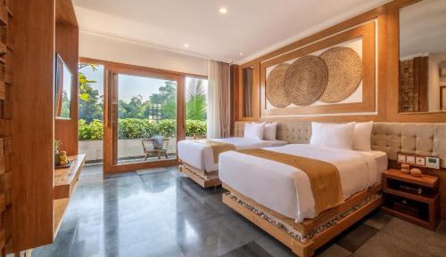 Suite with Garden View