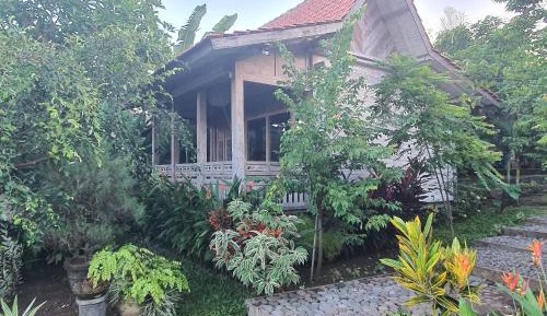 Wooden House Sea View