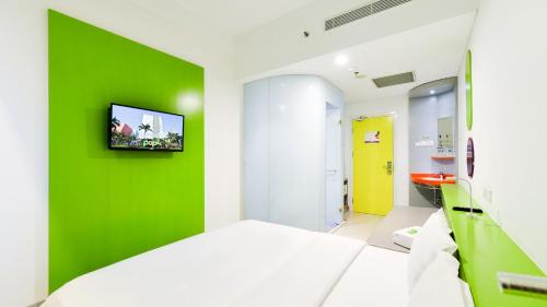 POP! Double or Twin Room