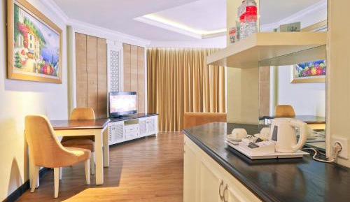 Royal Suite