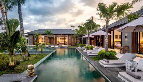 Villa with Private Pool