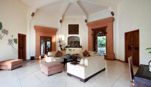 Lotus Suite