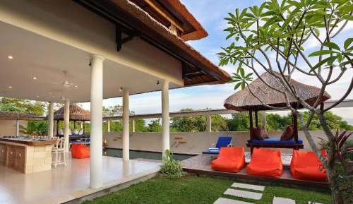 Bukit 2 - Villa with Private Pool