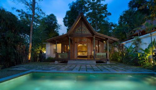 Exclusive Traditional Pool Villa