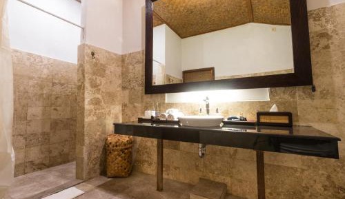 Classic Deluxe One-Bedroom Villa