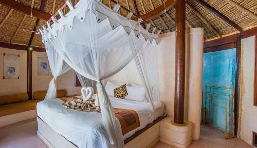 One-Bedroom Bungalow