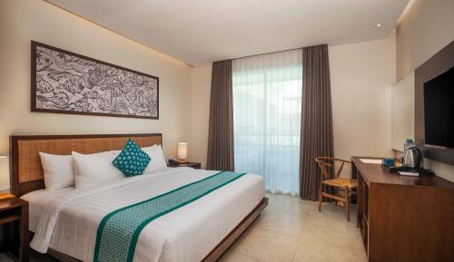 Deluxe Suite with Free Benefit