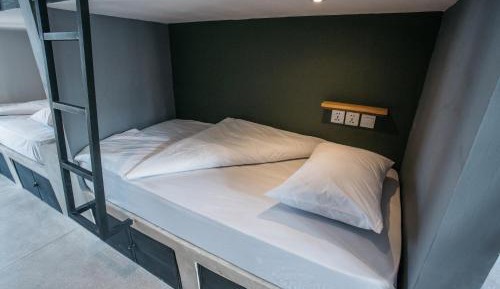 Bed in 4-Bed Mixed Dormitory Room