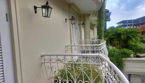 Deluxe Double Room with Balcony