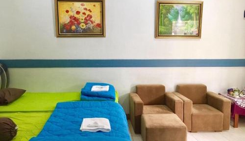 One-Bedroom Bungalow