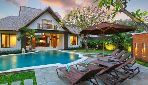 Four-Bedroom Villa with Private Pool