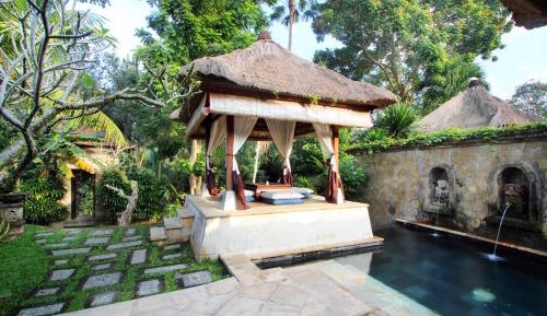 Superior Pool Villa with Free Daily Afternoon Tea, One Time Minibar, Access to Arma Museum, and One-Time Scheduled Cultural Performance