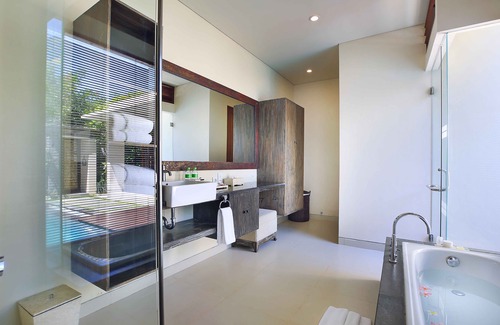 Petitenget Hotel | Royal Samaja Villas