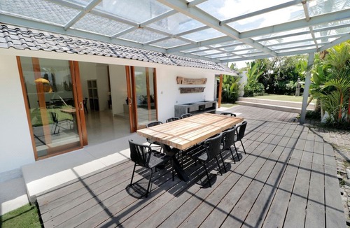 Batu Bolong Hotel | The Apartments Canggu