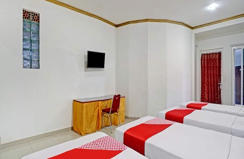 Batu Hotel | OYO 90028 Hotel Victory