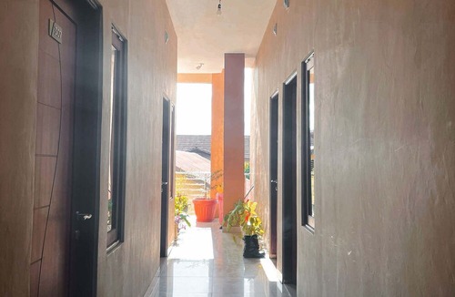 Ambon House | Almira Homestay Ambon Redpartner