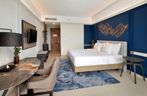 Marinsow Hotel | The Sentra Hotel Manado