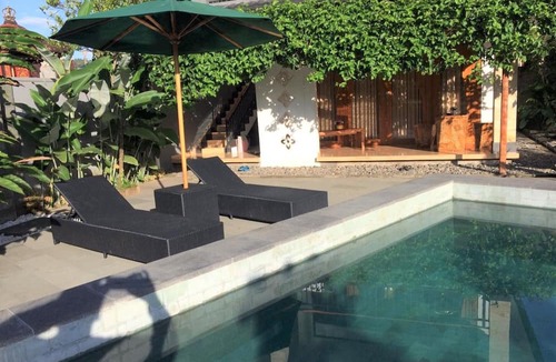 Banjartegehe House | Room-villa - Warung Aromachampuhan