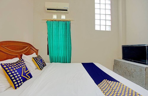 Lawang Hotel | SPOT ON 92905 Sutomo Residence Syariah Near Taman Tugu Padang Area