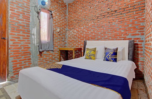 Kalasan Hotel | OYO Life 93010 Omah Bareng Syariah Sambisari